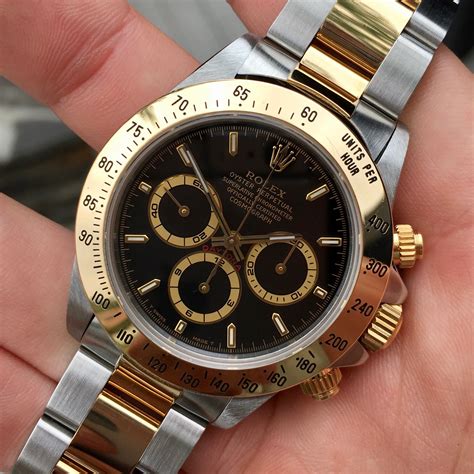 rolex schwarz|rolex gold bezel.